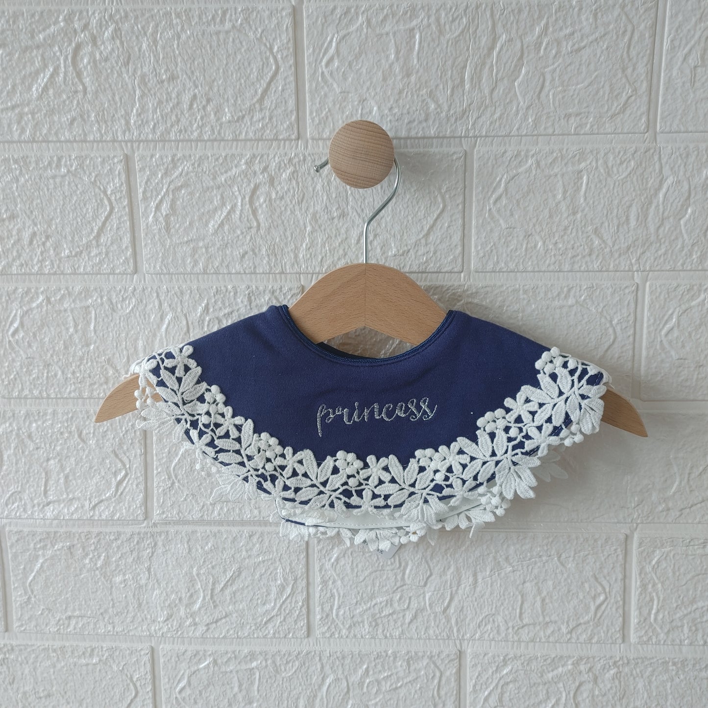 Dress Bib
