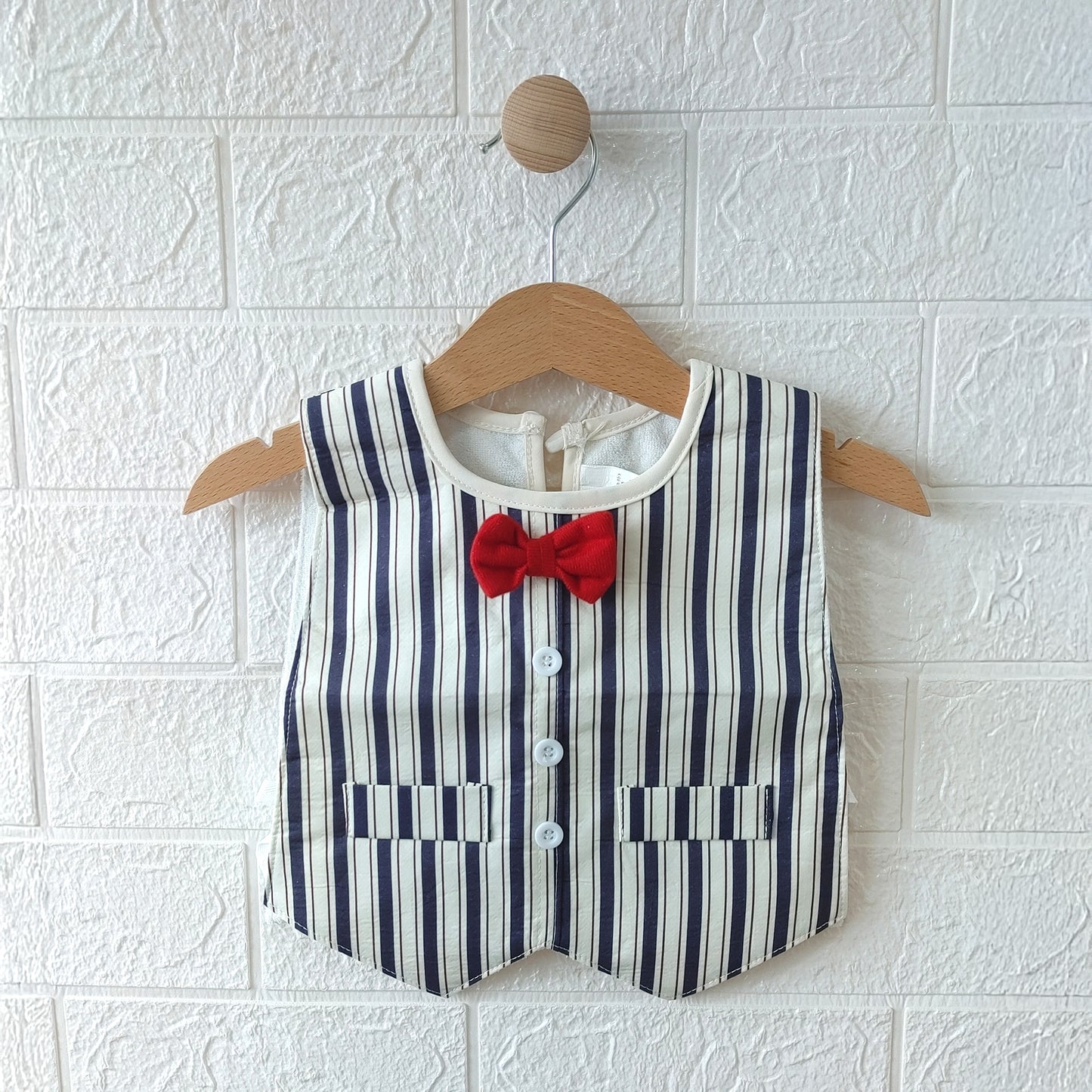 Gentleman Bib
