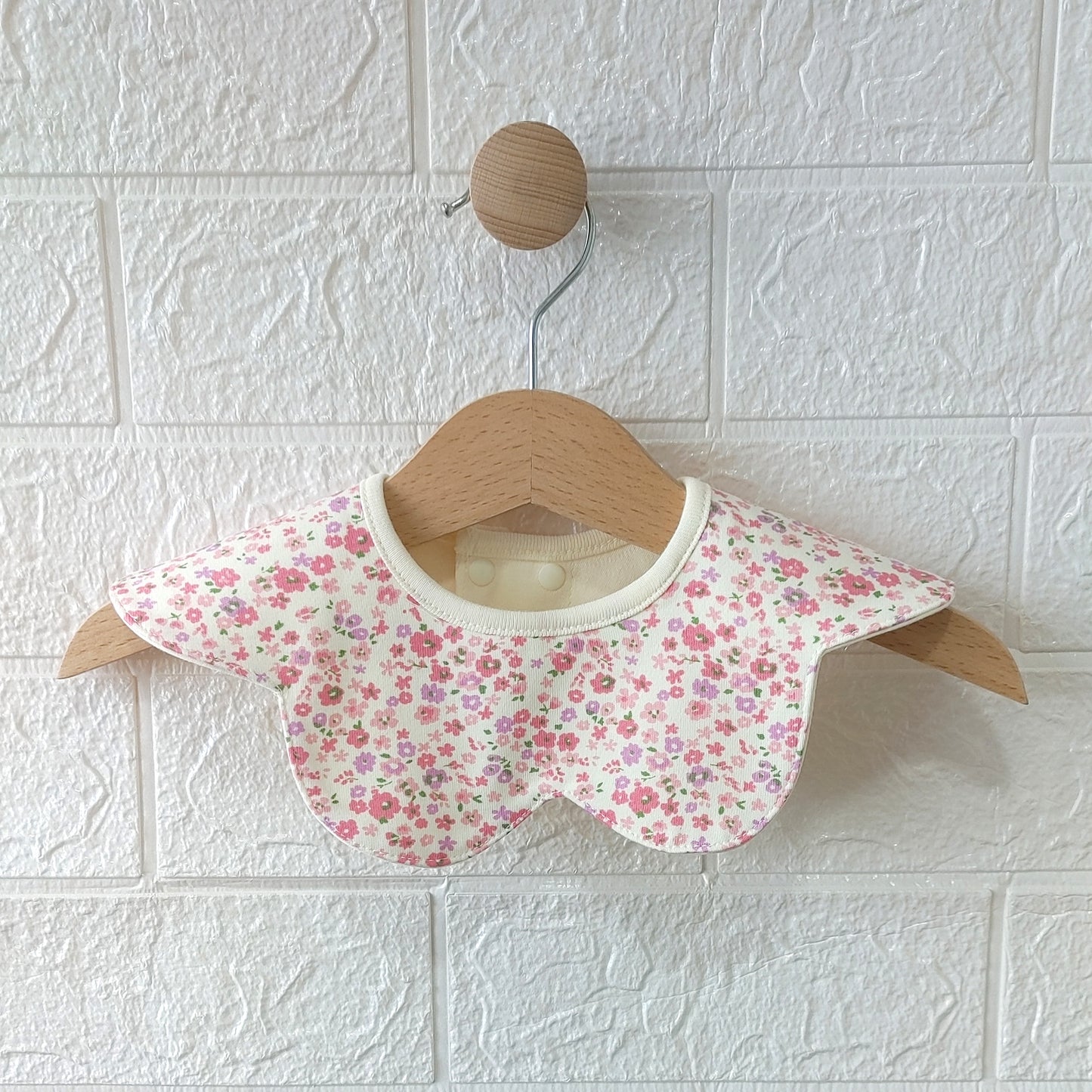 Japanese flower bib